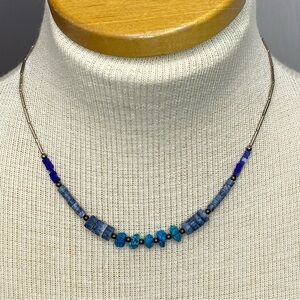 VINTAGE Liquid Silver Sodalite Turquoise Coloured Howlite Artisan Necklace Boho